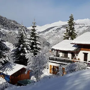 Sur La Montagne Chalet